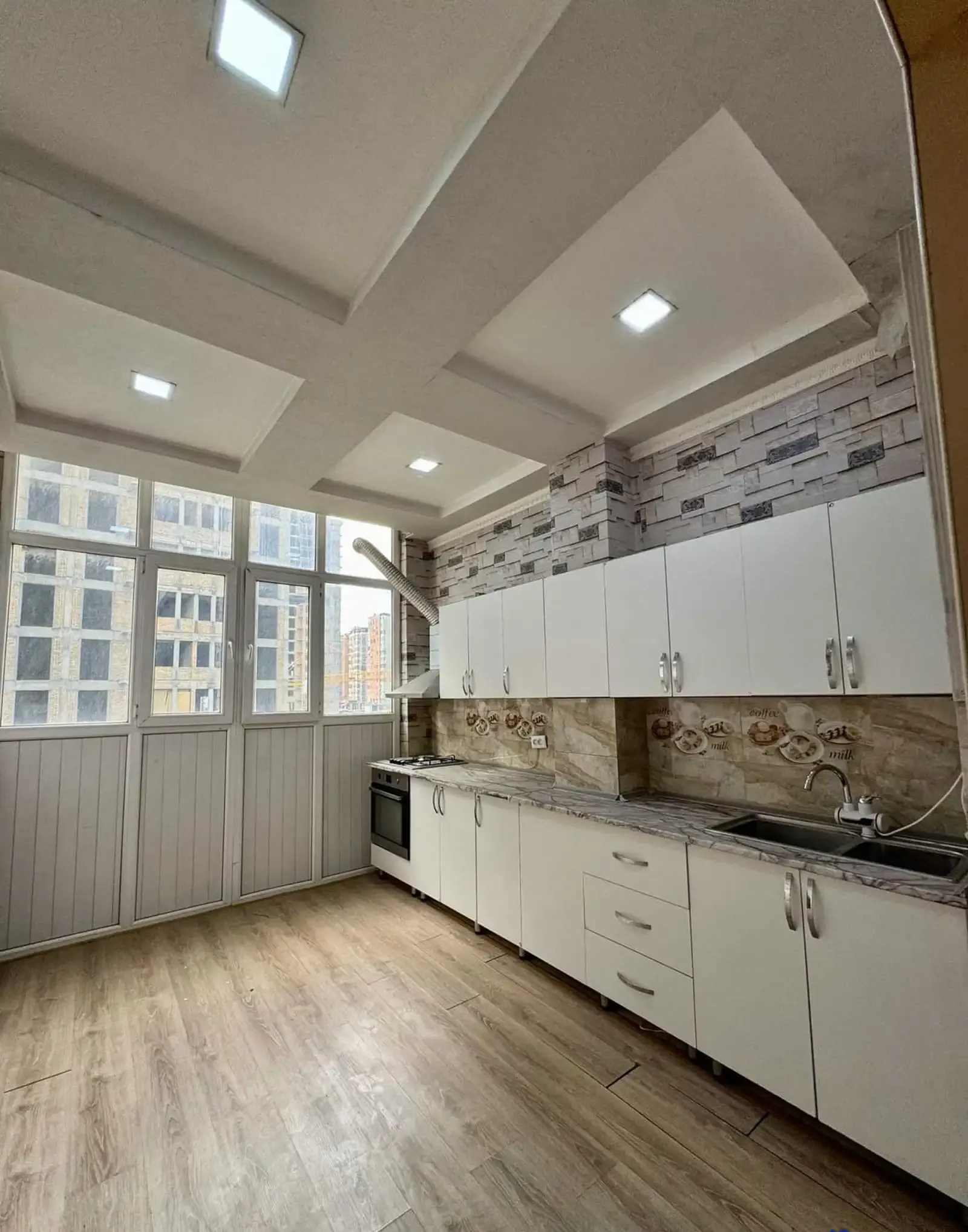 3-комн. квартира, 4 этаж, 95 м², Шохмансур — фото 6