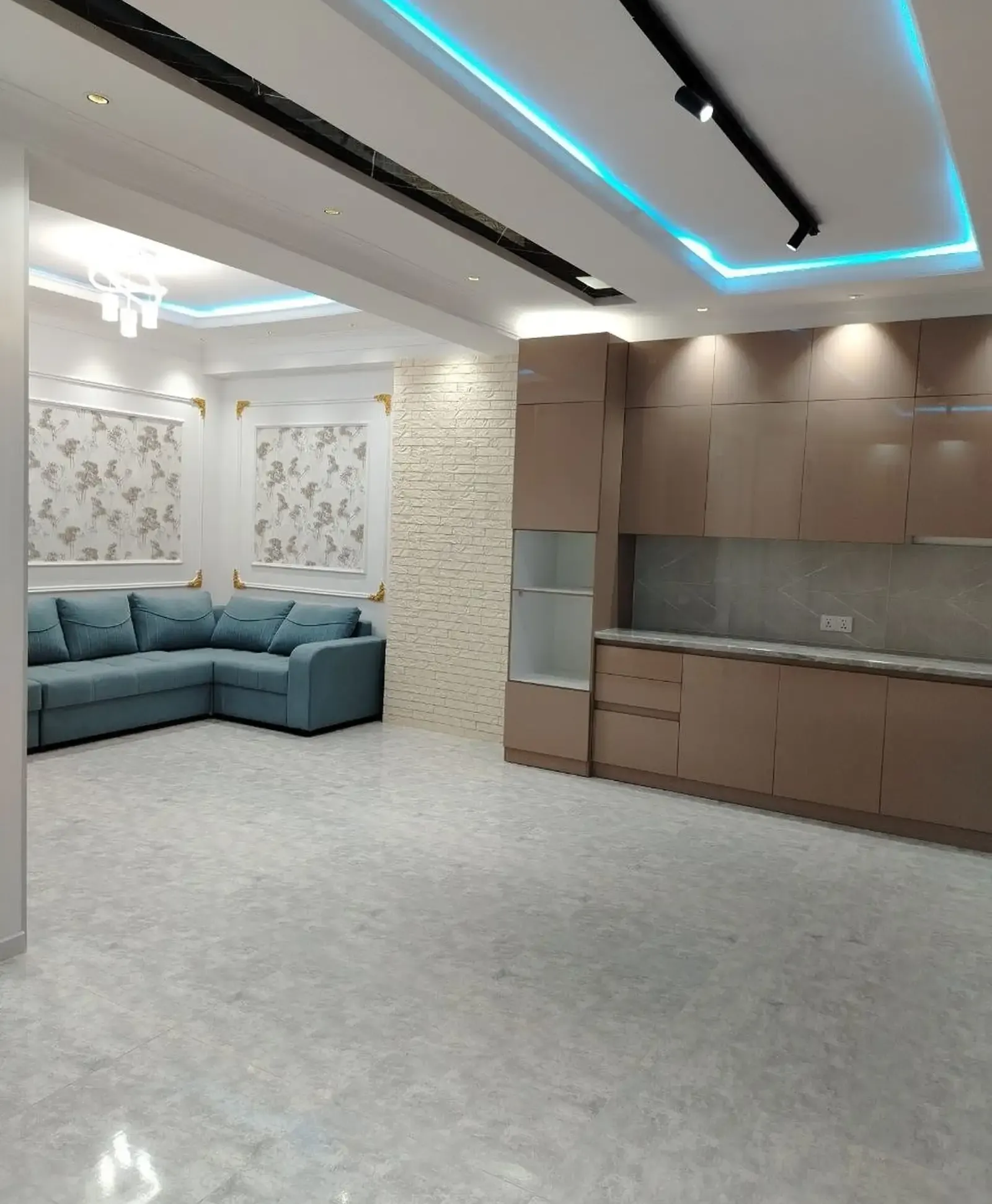 3-комн. квартира, 4 этаж, 89 м², 102 ру ба ру родом — фото 11