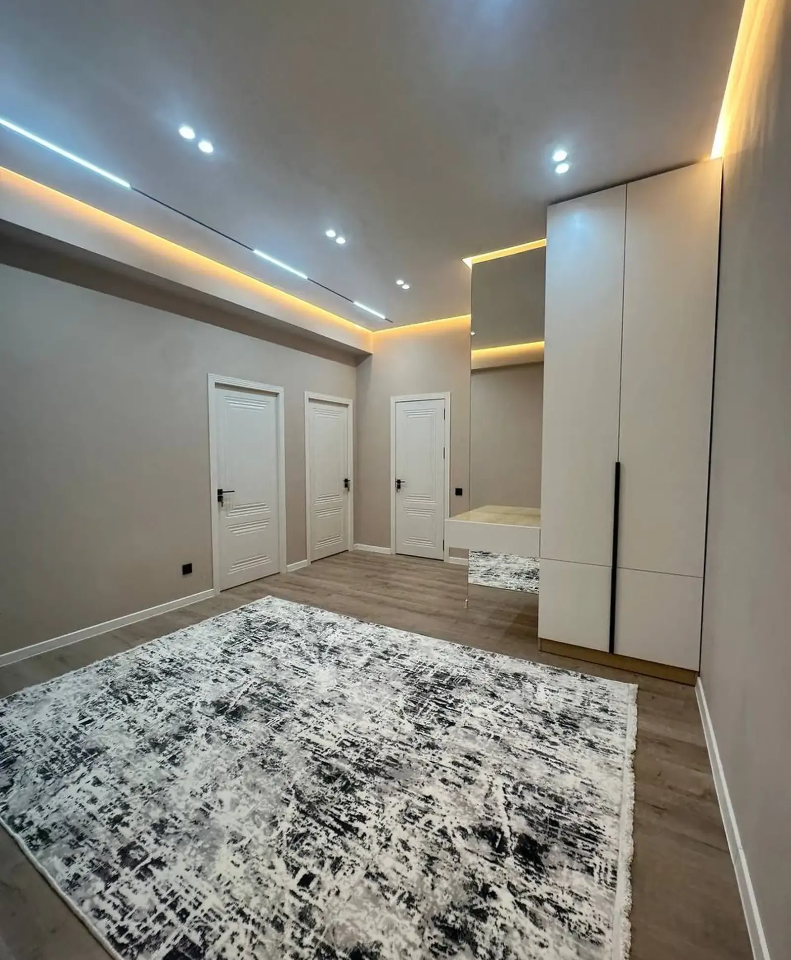 2-комн. квартира, 9 этаж, 71 м², Шохмансур — фото 10