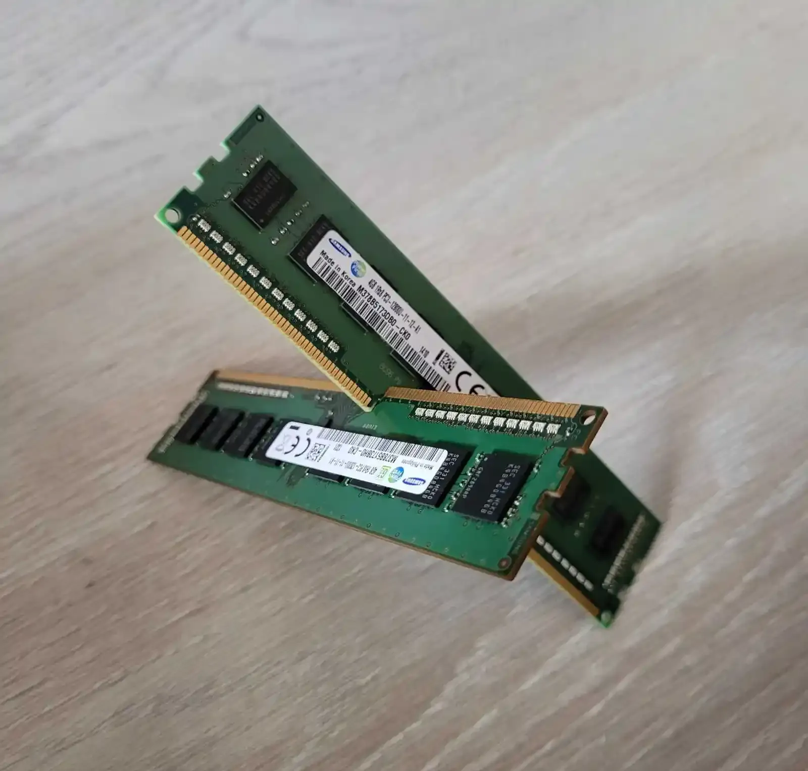 Оперативная память 8GB DDR3 1600MHz