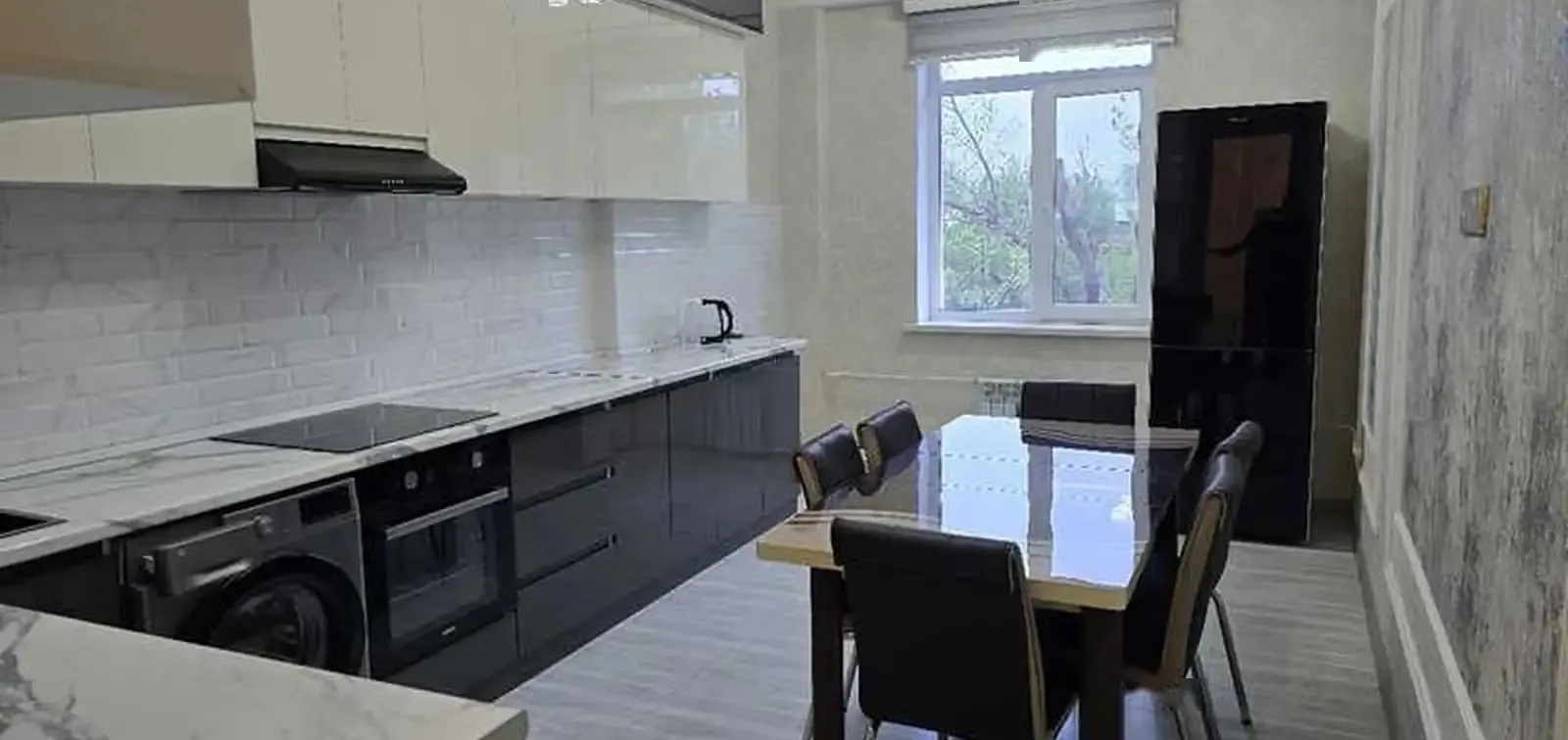 2-комн. квартира, 4 этаж, 90м², Шохмансур