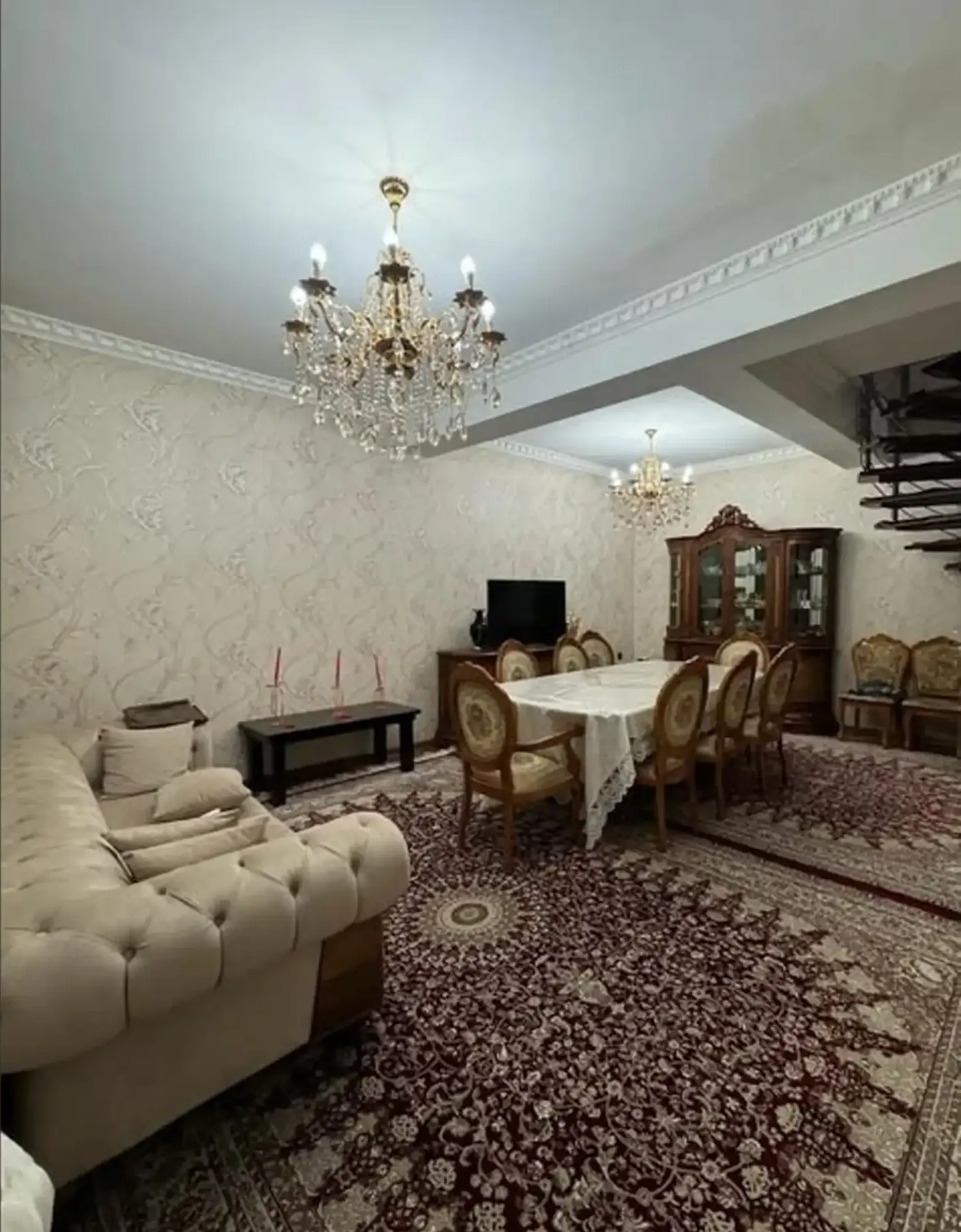 2-этажный, 8 комнатный дом, 305 м², И. Сомони — фото 9