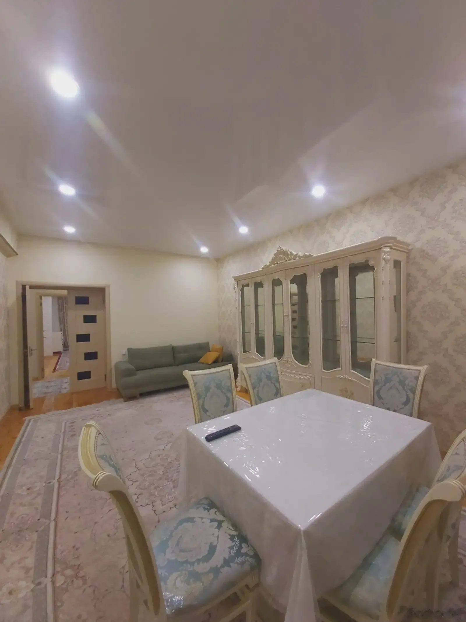 3-комн. квартира, 4 этаж, 100м², 19 микрорайон — фото 7