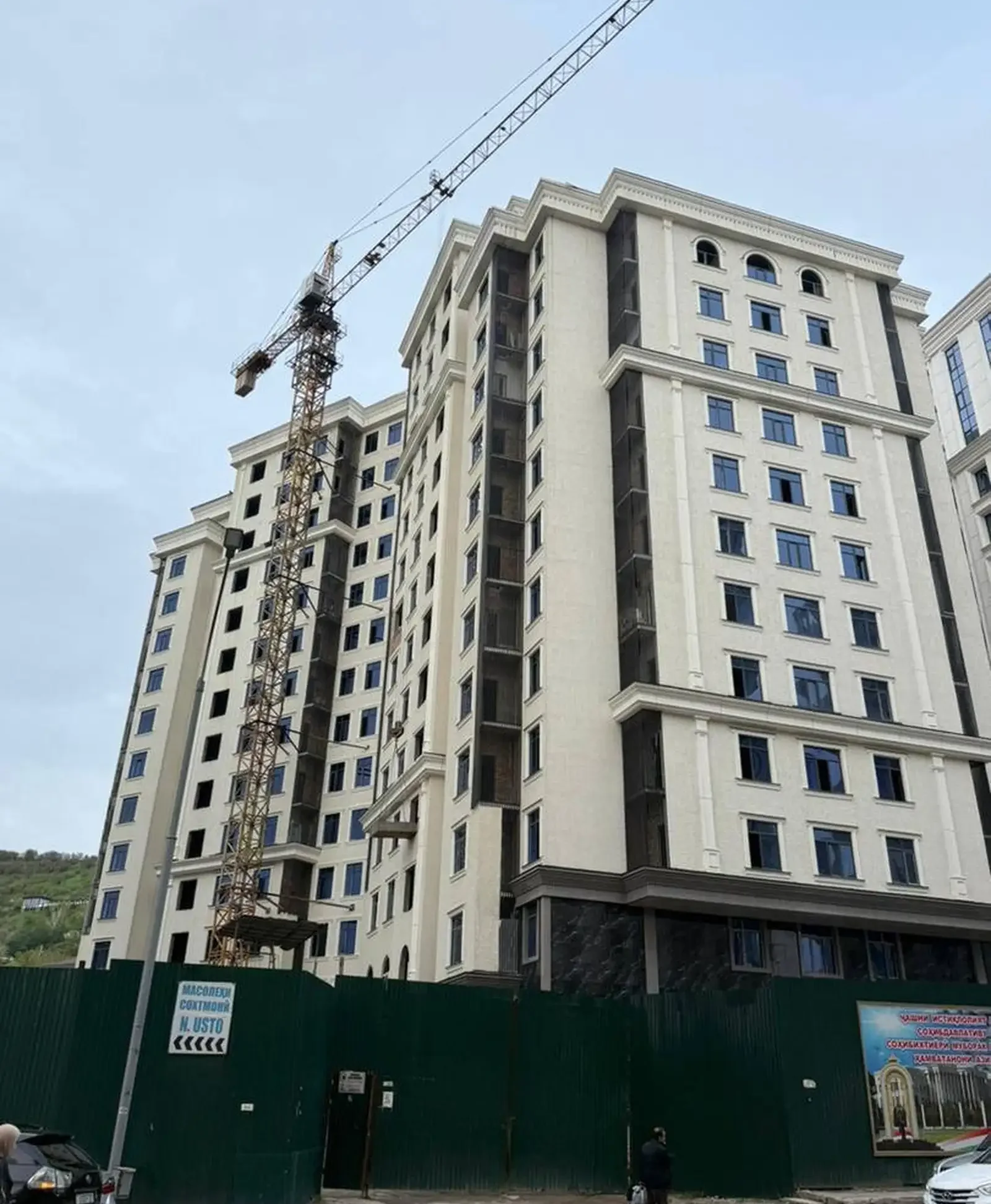 3-комн. квартира, 12 этаж, 126 м², Исмоили Сомони — фото 4