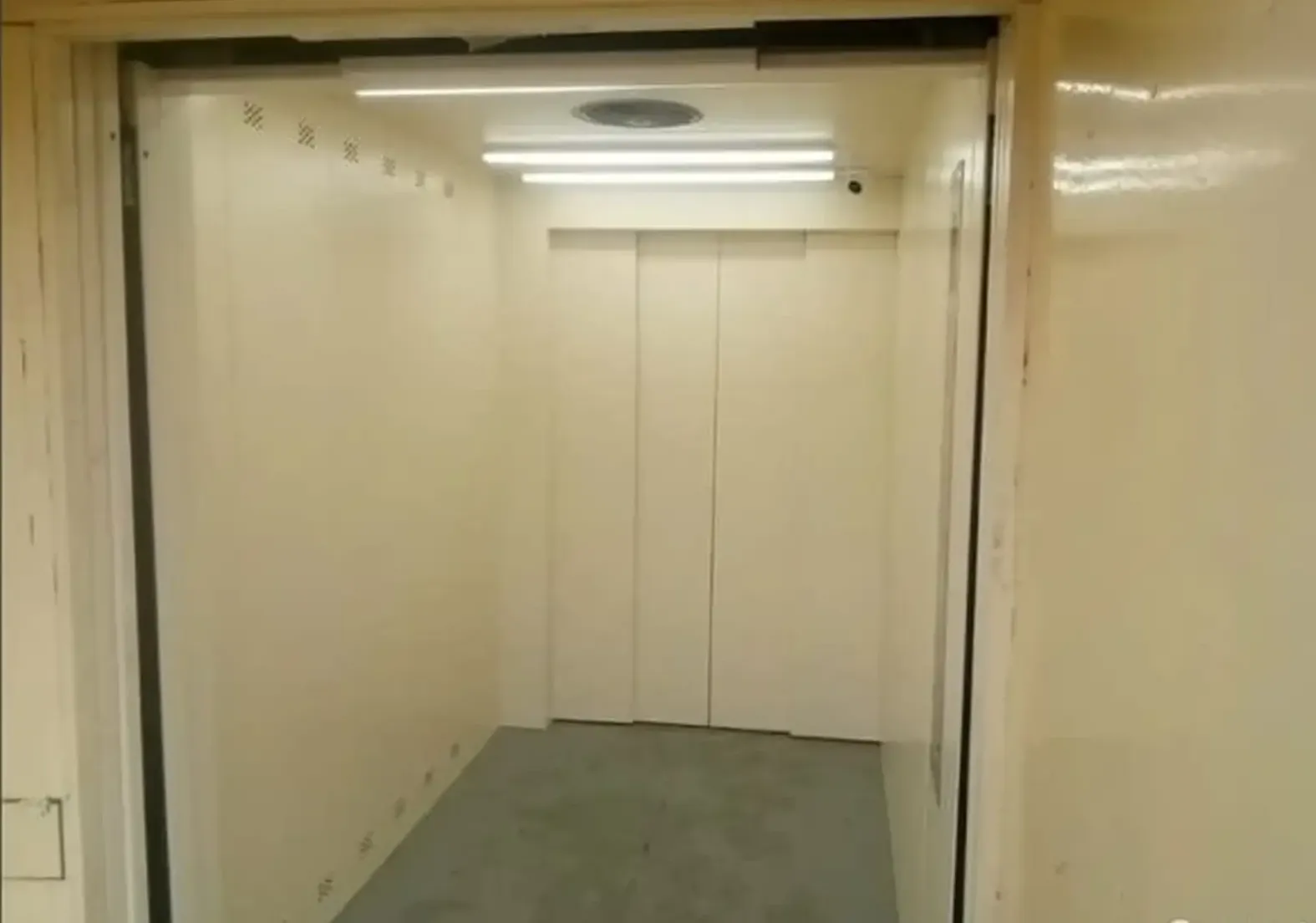 Помещение под свободное назначение, 1000м², Фирдавси