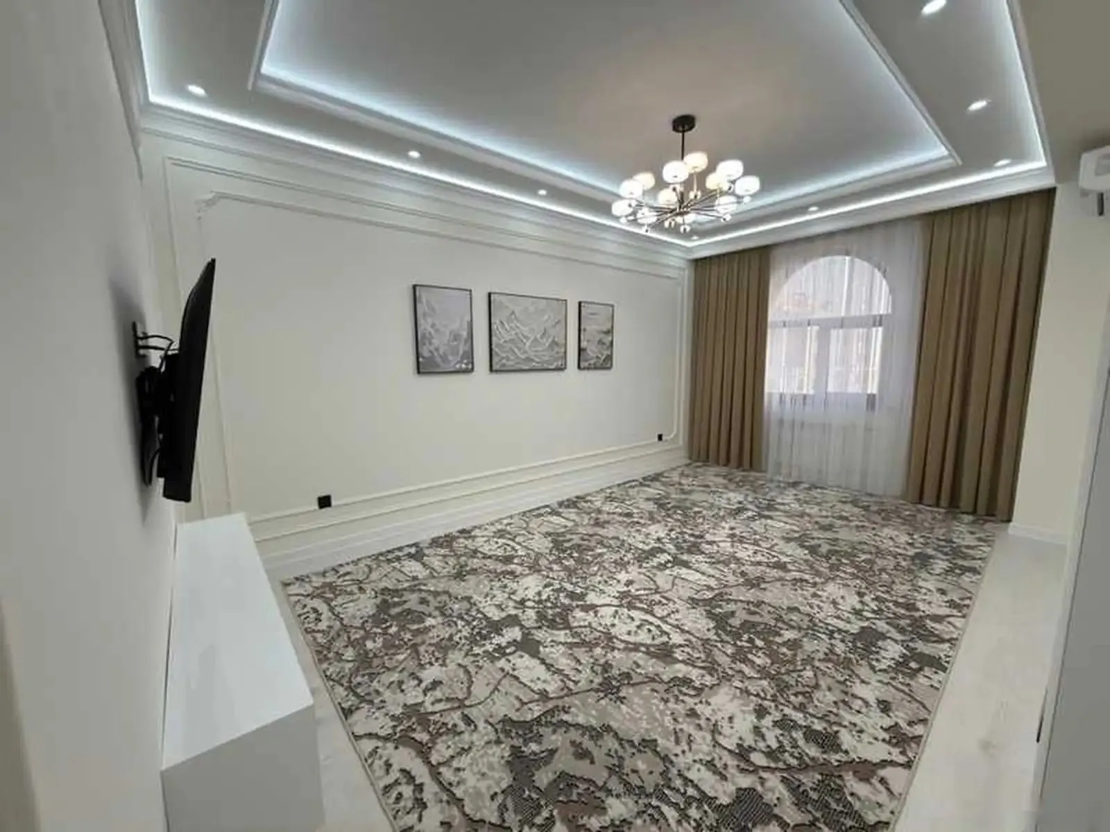 3-комн. квартира, 16 этаж, 110м², Шохмансур