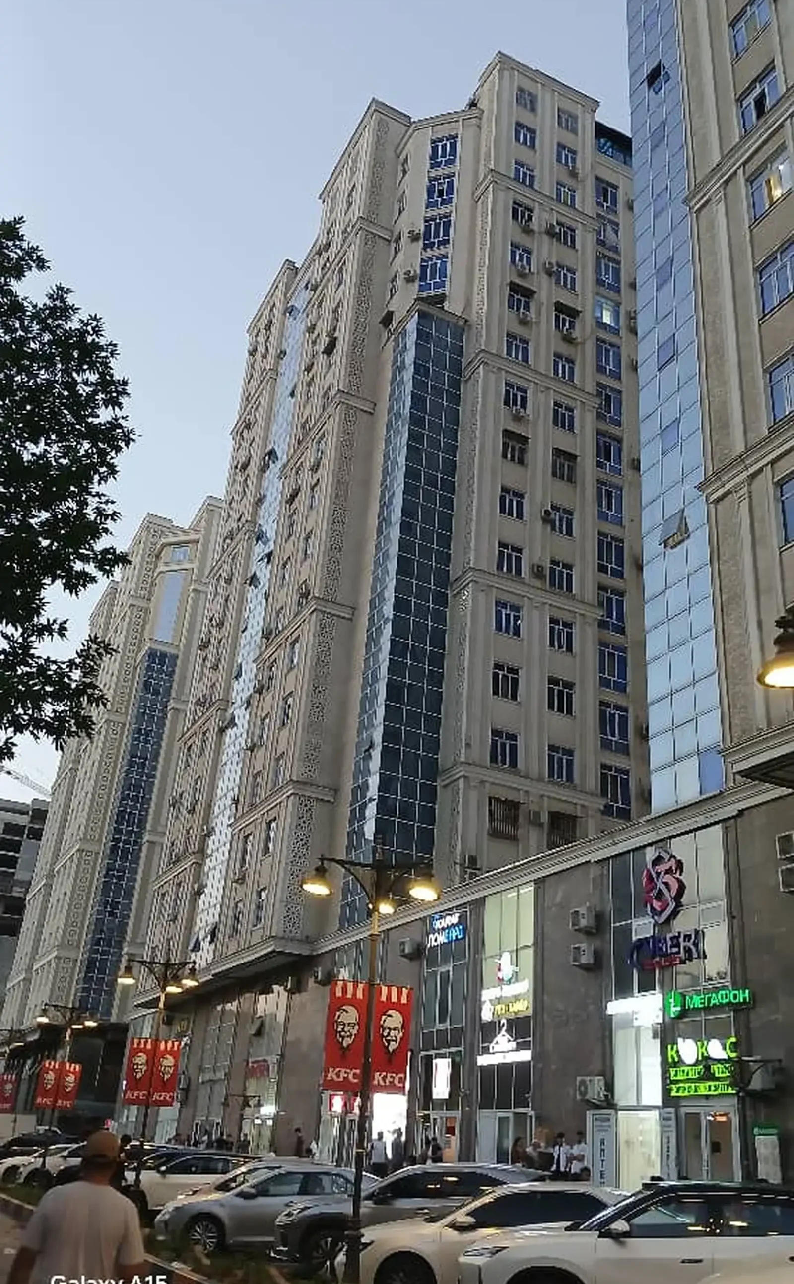 1-комн. квартира, 14 этаж, 40 м², Фирдавси, Молодёжный, доми КФС