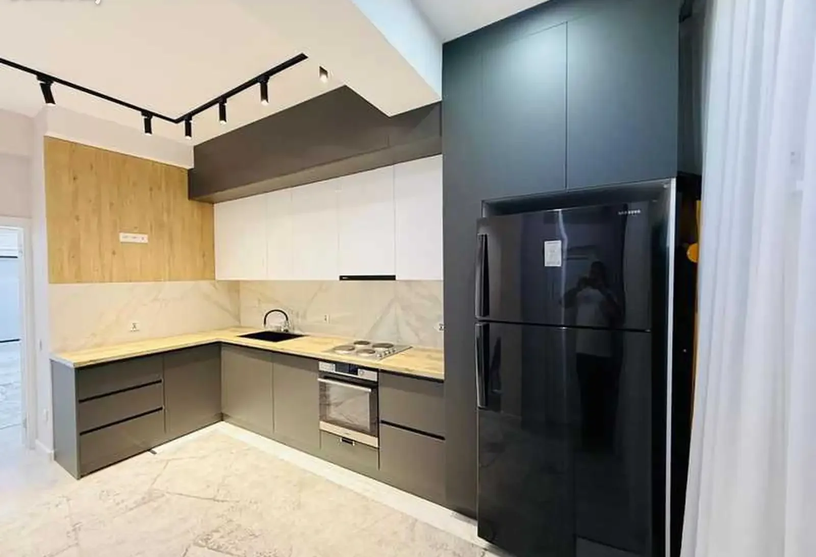 3-комн. квартира, 12 этаж, 110м², Сино 112 мкр — фото 9