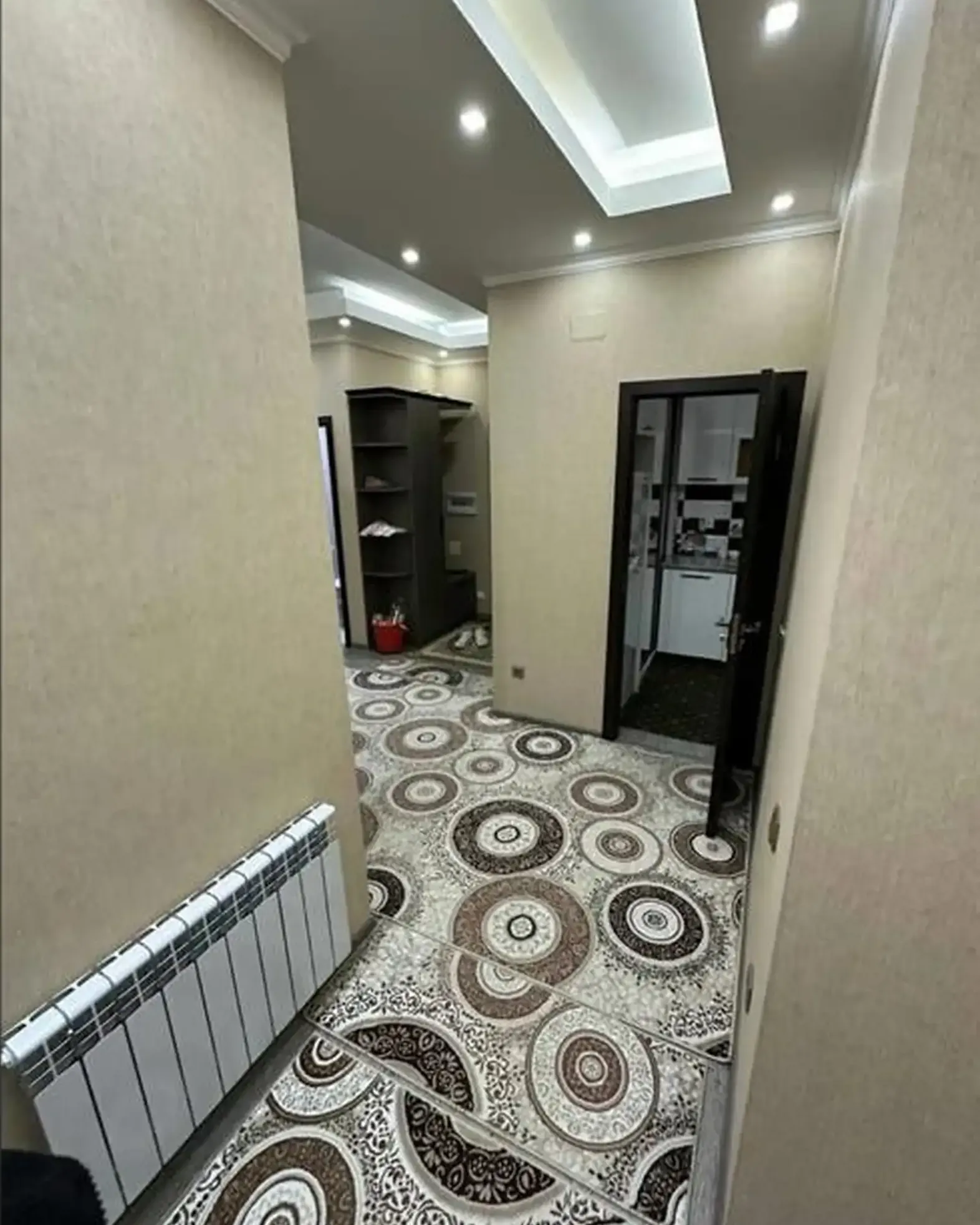 3-комн. квартира, 6 этаж, 115м², Шохмансур — фото 2