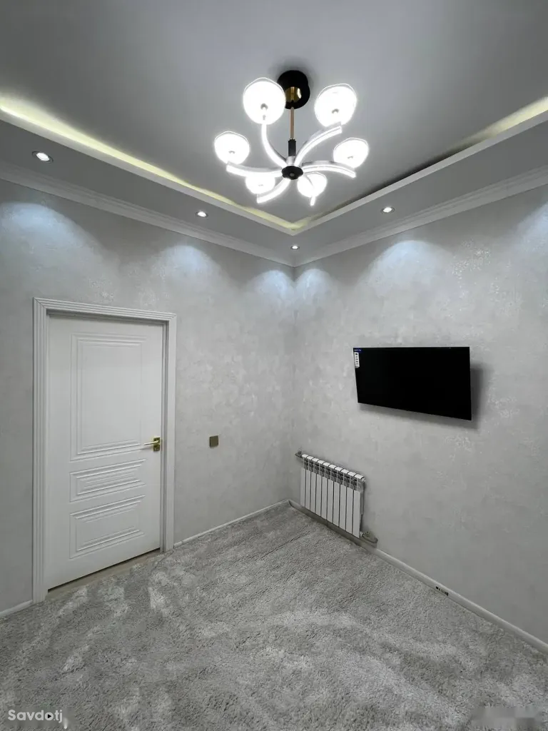 3-комн. квартира, 3 этаж, 82 м², сино