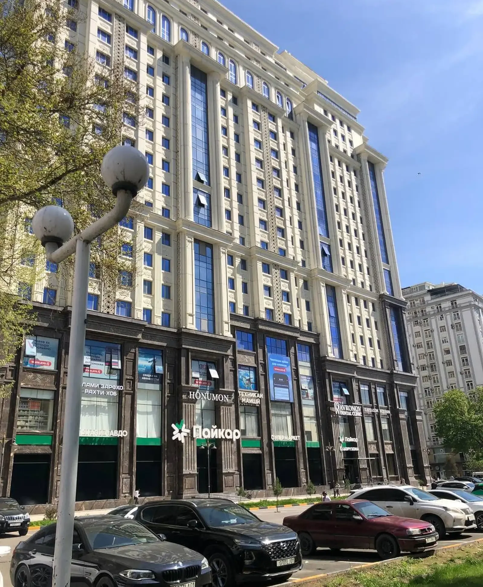 2-комн. квартира, 4 этаж, 105 м², Исмоили Сомони Цум Шохпалас — фото 2