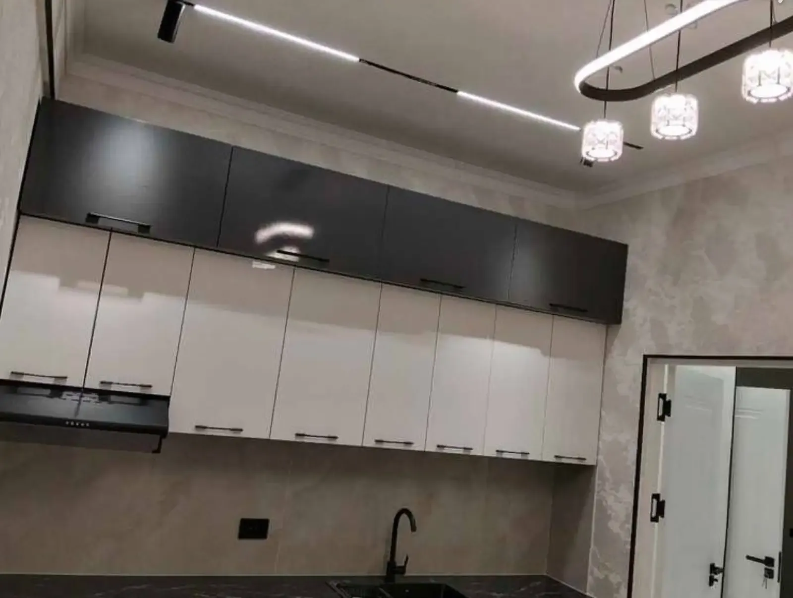 2-комн. квартира, 9 этаж, 64 м², 33мкр, лицей Умари Хайем — фото 9