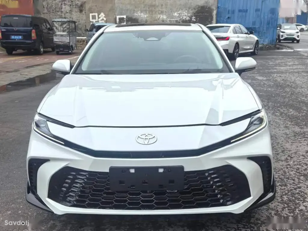 Toyota Camry, 2025