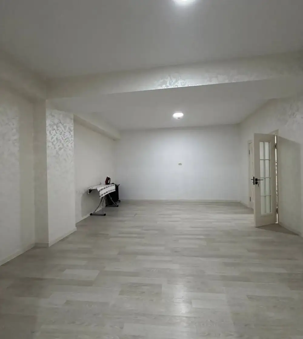 3-комн. квартира, 15 этаж, 93 м², Шохмансур — фото 9
