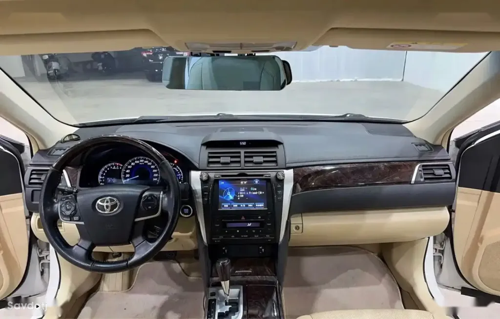 Toyota Camry, 2018