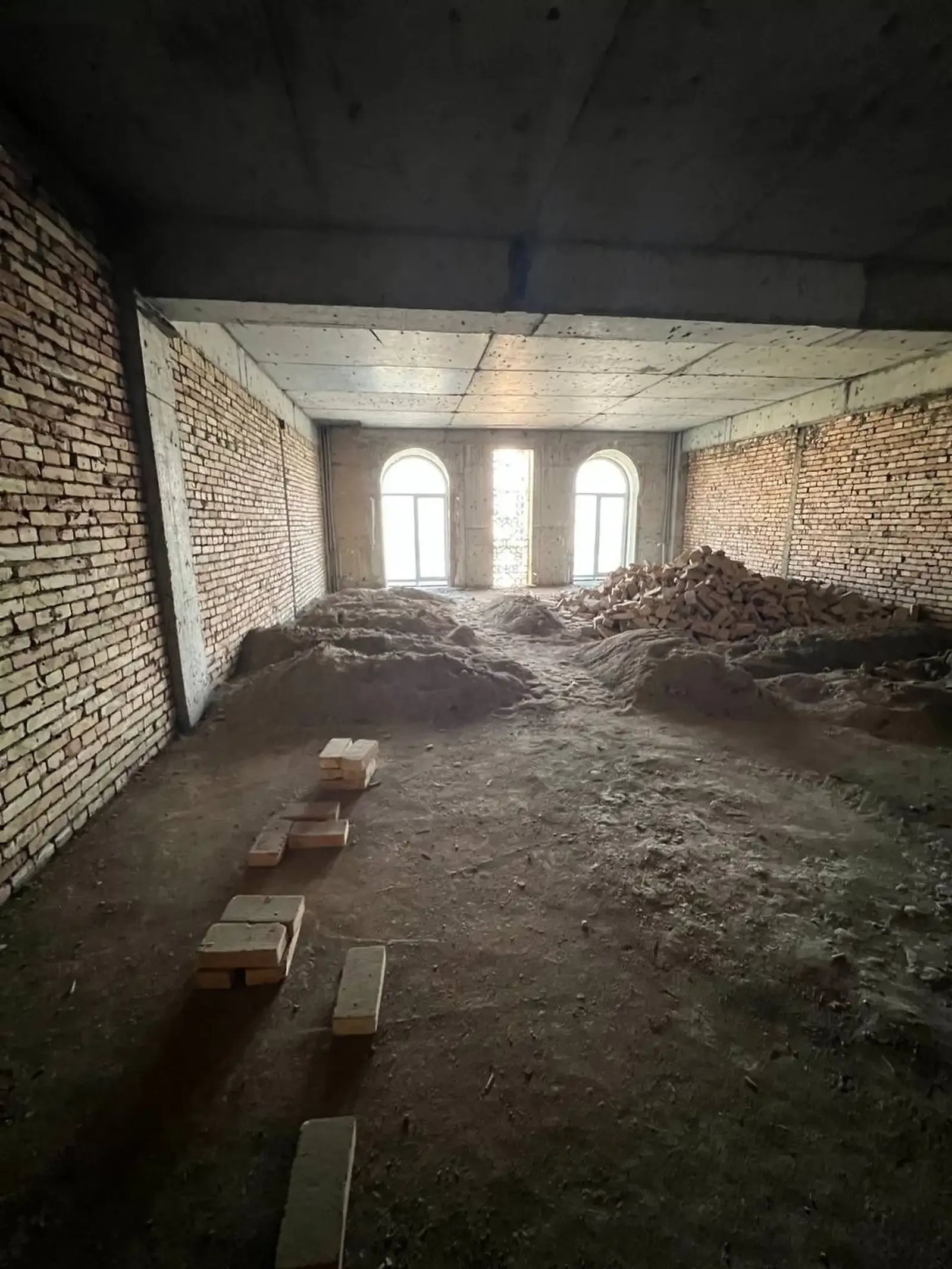 2-комн. квартира, 17 этаж, 82 м², И. Сомони — фото 4