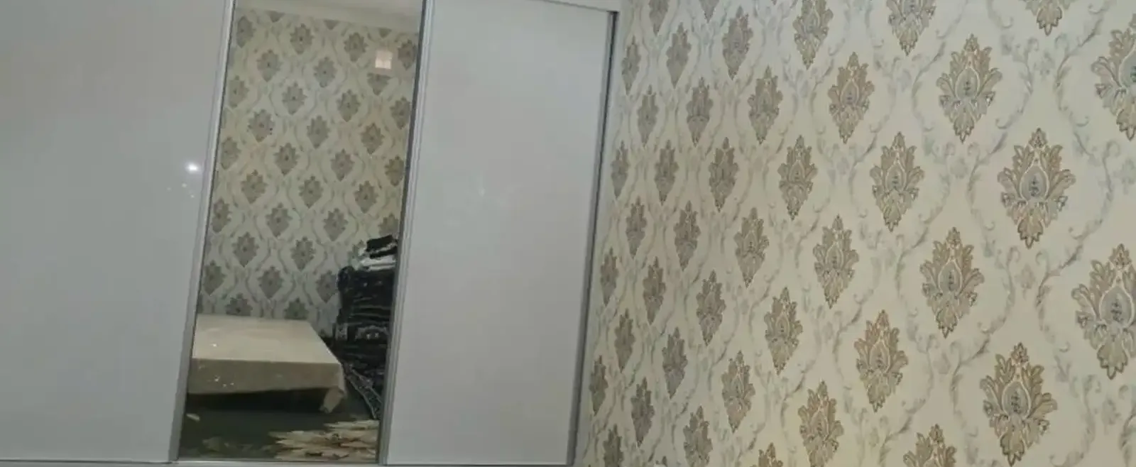 6-комн. квартира, 2 этаж, 60 м², Шохмансур 7 км