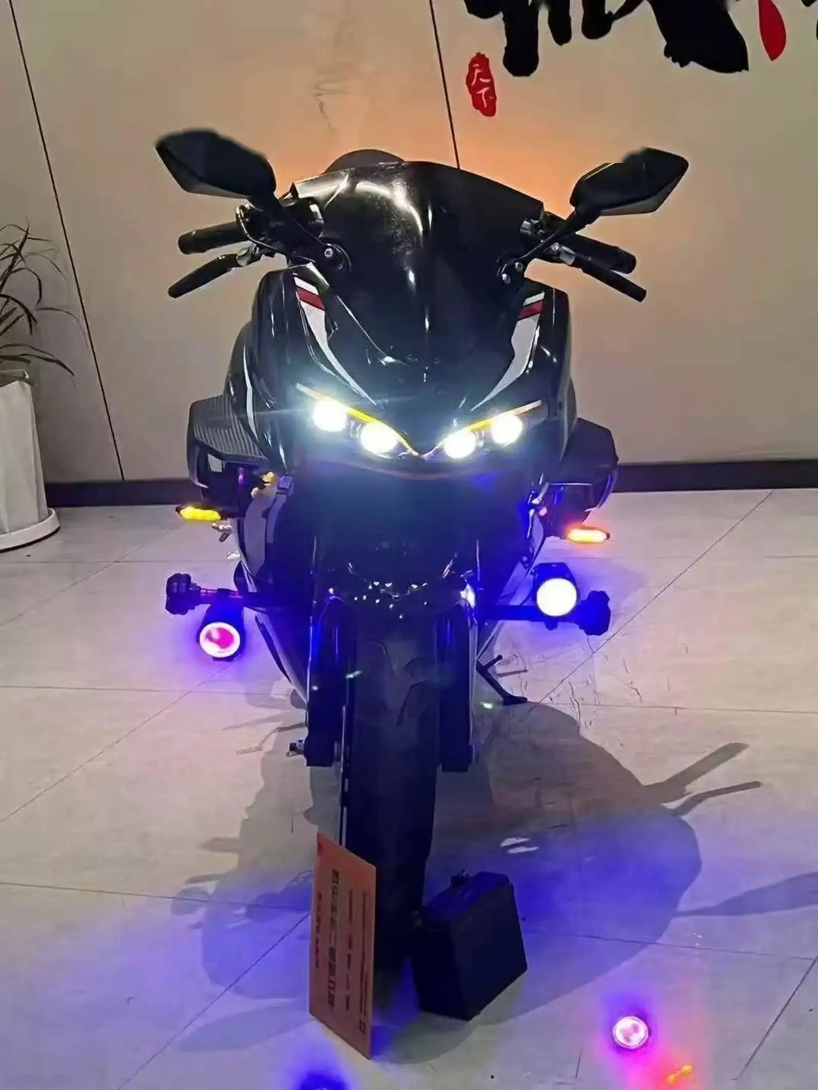 Мотоцикл Ducati — фото 5