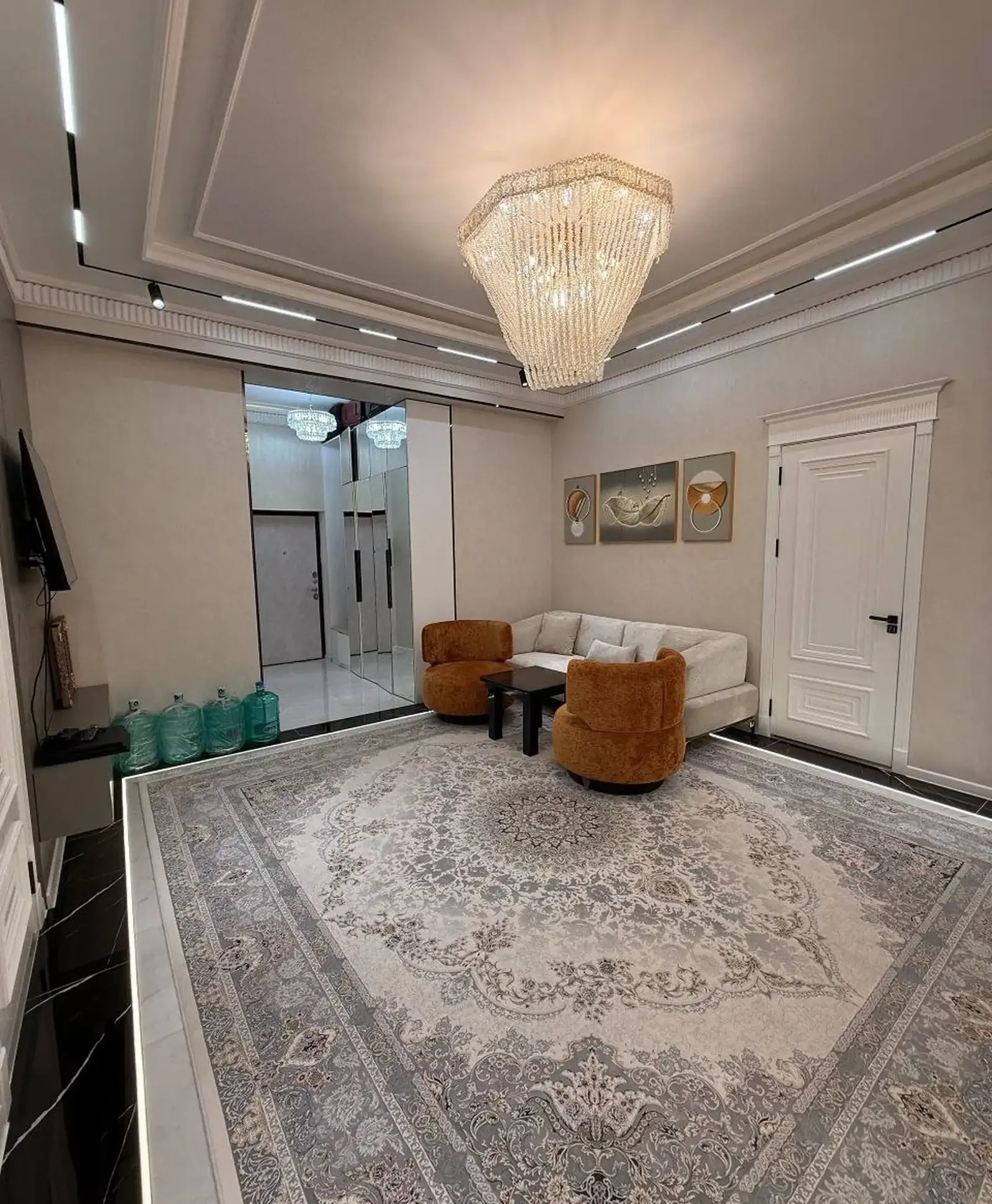 3-комн. квартира, 2 этаж, 104 м², Сомони Славянский — фото 11