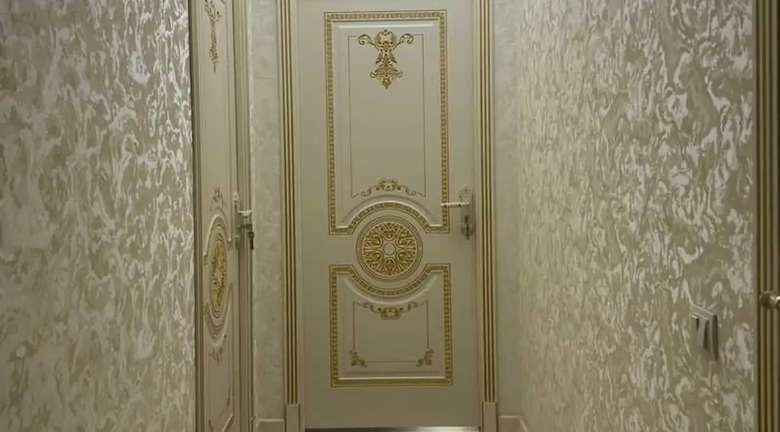2-комн. квартира, 17 этаж, 73 м², Фирдавси — фото 6