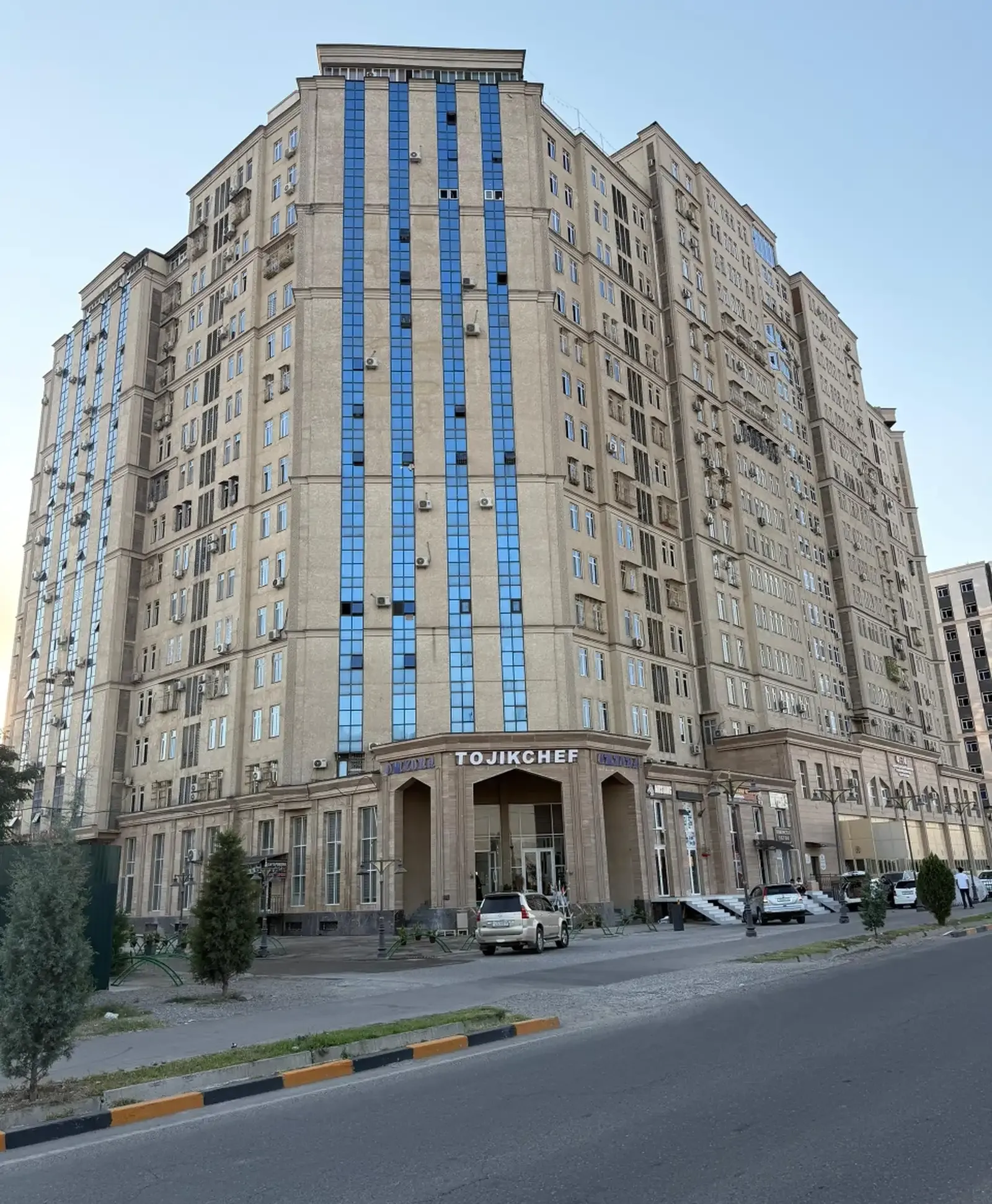 2-комн. квартира, 13 этаж, 58 м², 63мкр — фото 12