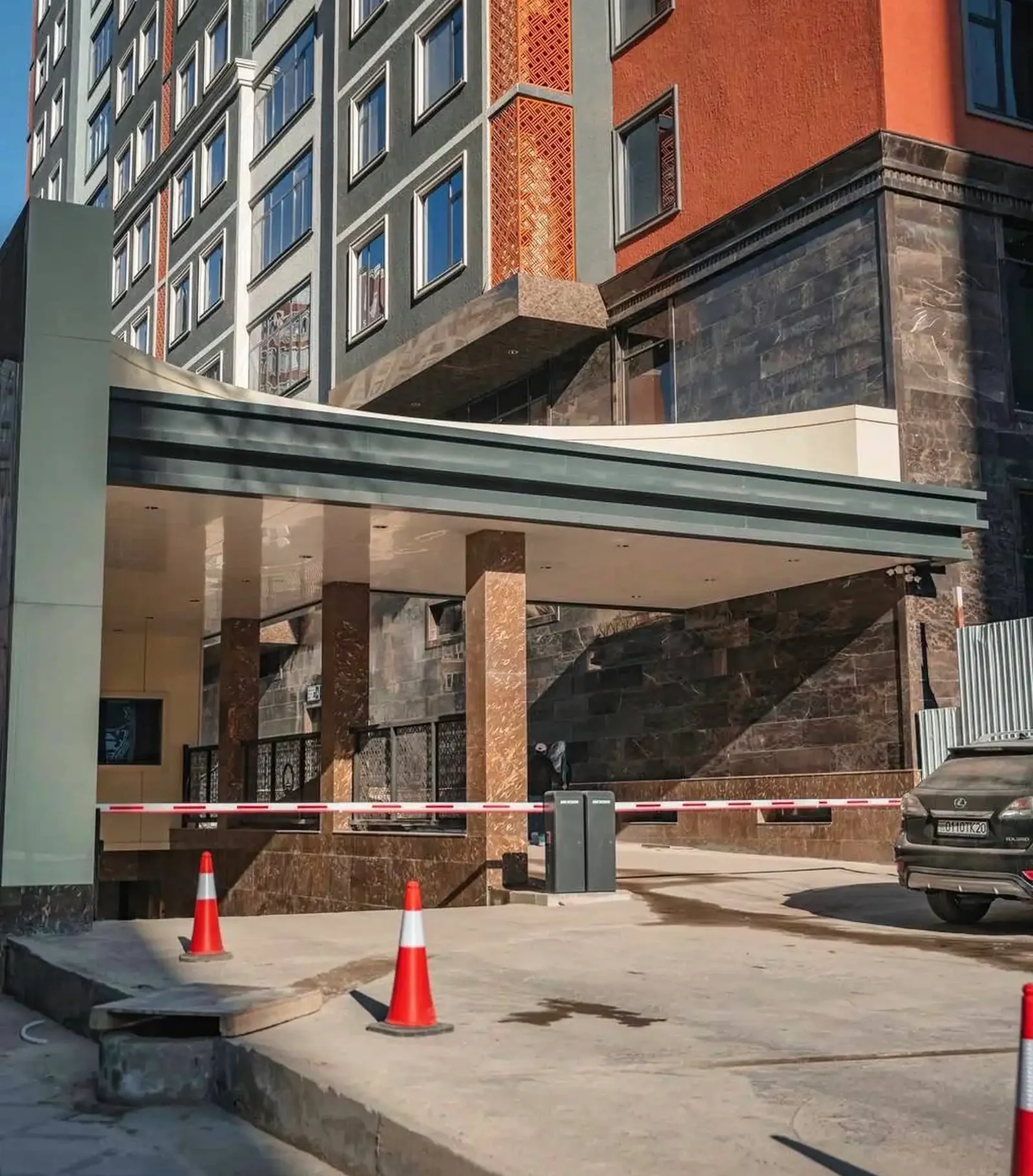 2-комн. квартира, 9 этаж, 96 м², Исмоили Сомони — фото 2