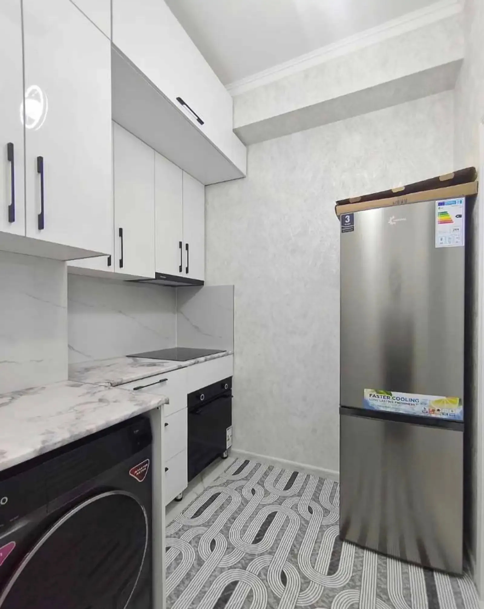 2-комн. квартира, 9 этаж, 61 м², Сино
