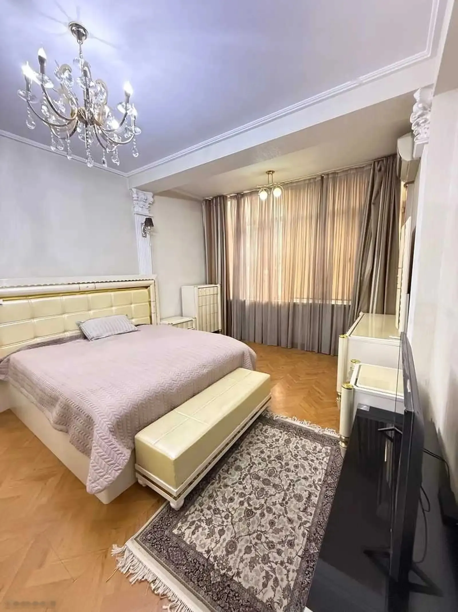 5-комн. квартира, 4 этаж, 253м², Дом печати