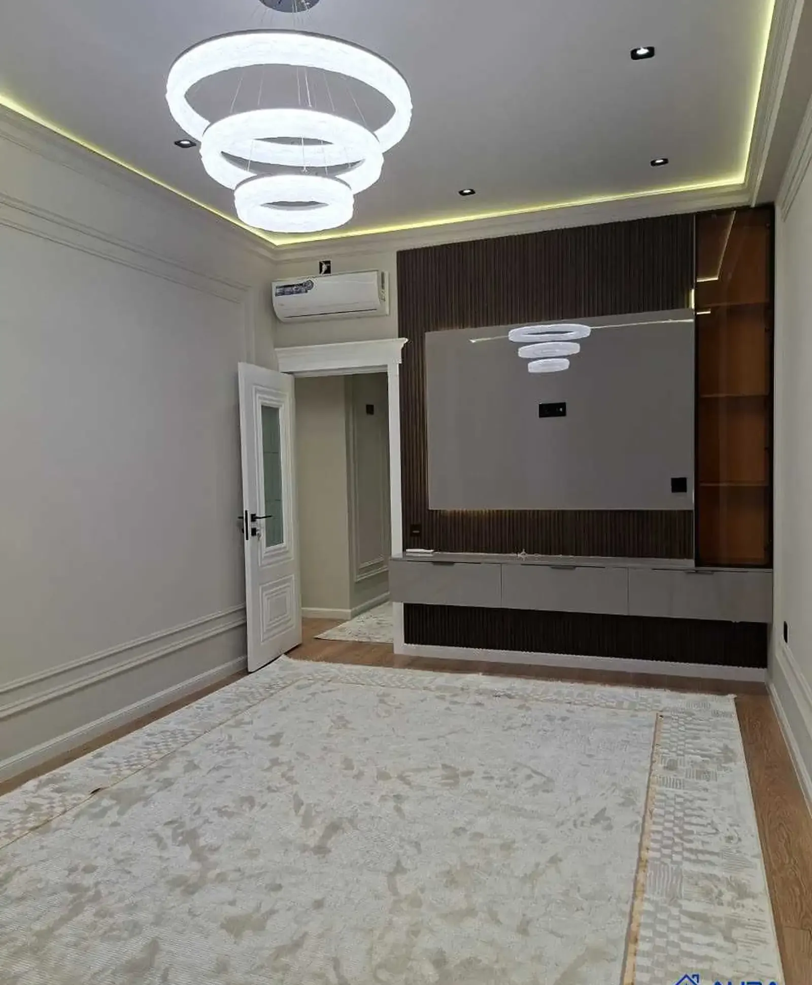 3-комн. квартира, 4 этаж, 77 м², Сино 33мкр — фото 2