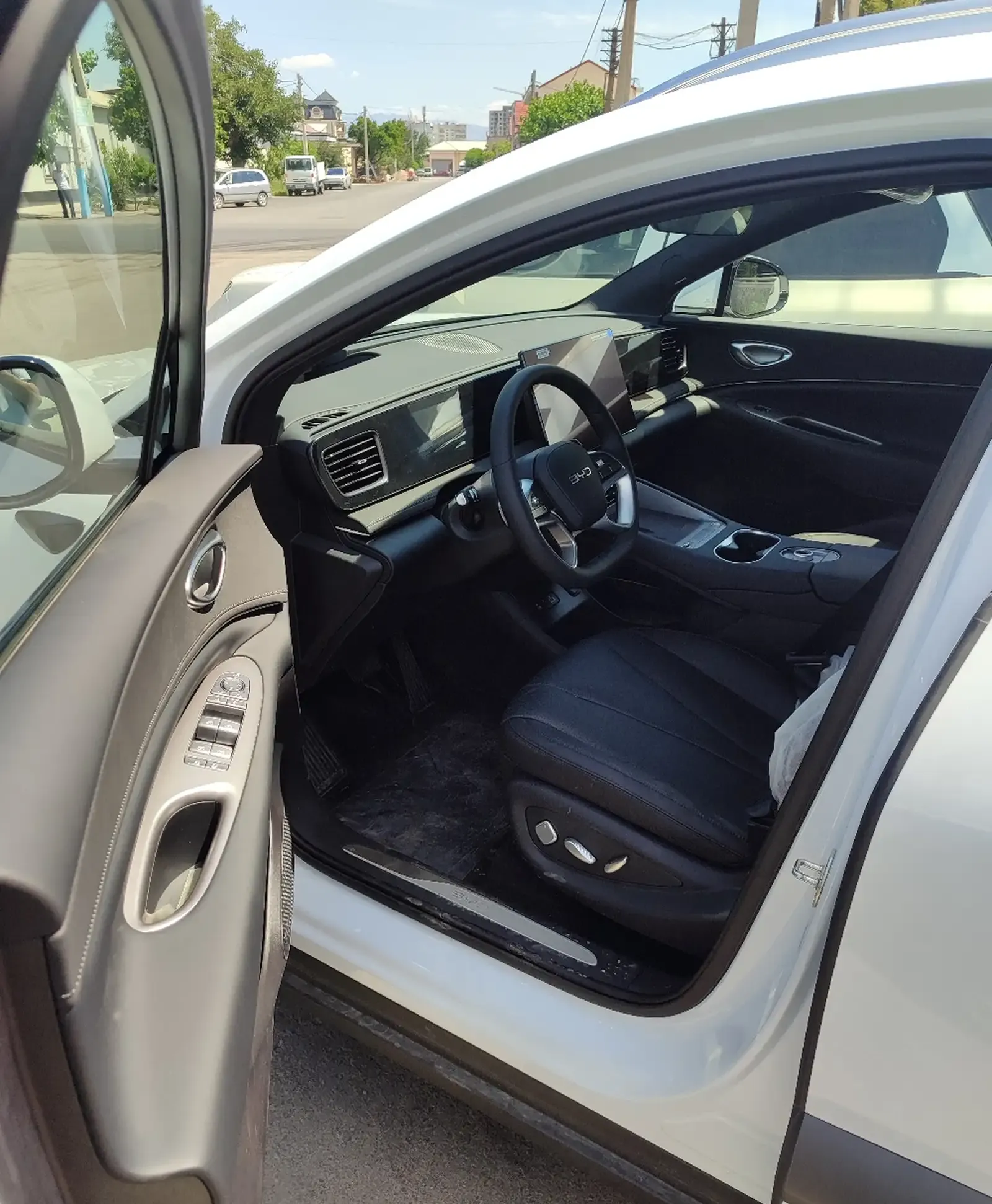 BYD Sea Lion 06, 2025