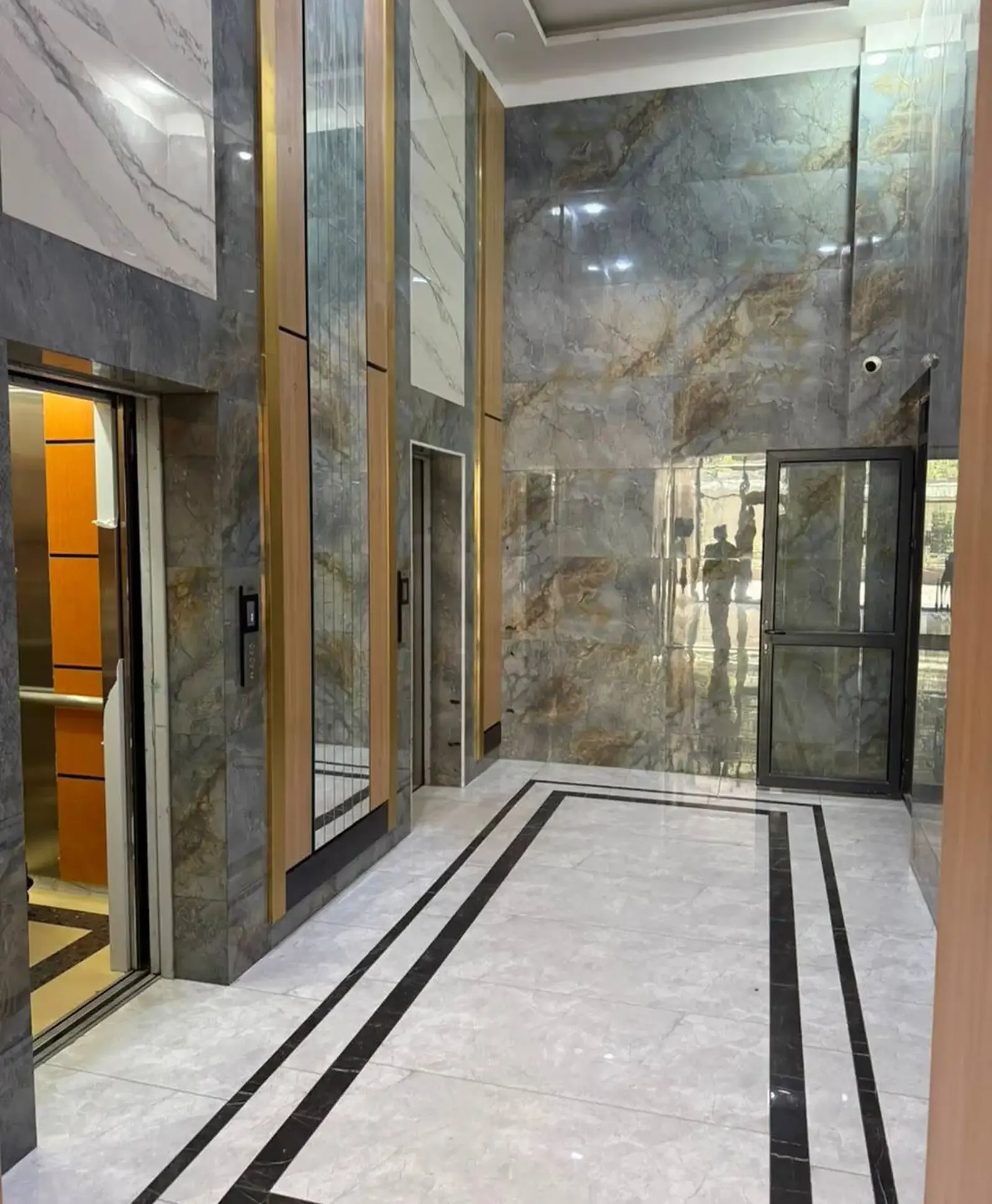 3-комн. квартира, 15 этаж, 126 м², Сомони — фото 3