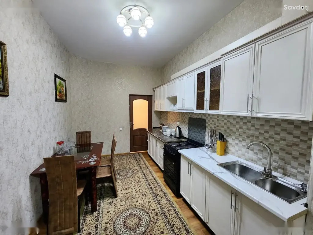 2-комн. квартира, 2 этаж, 92 м², Сино