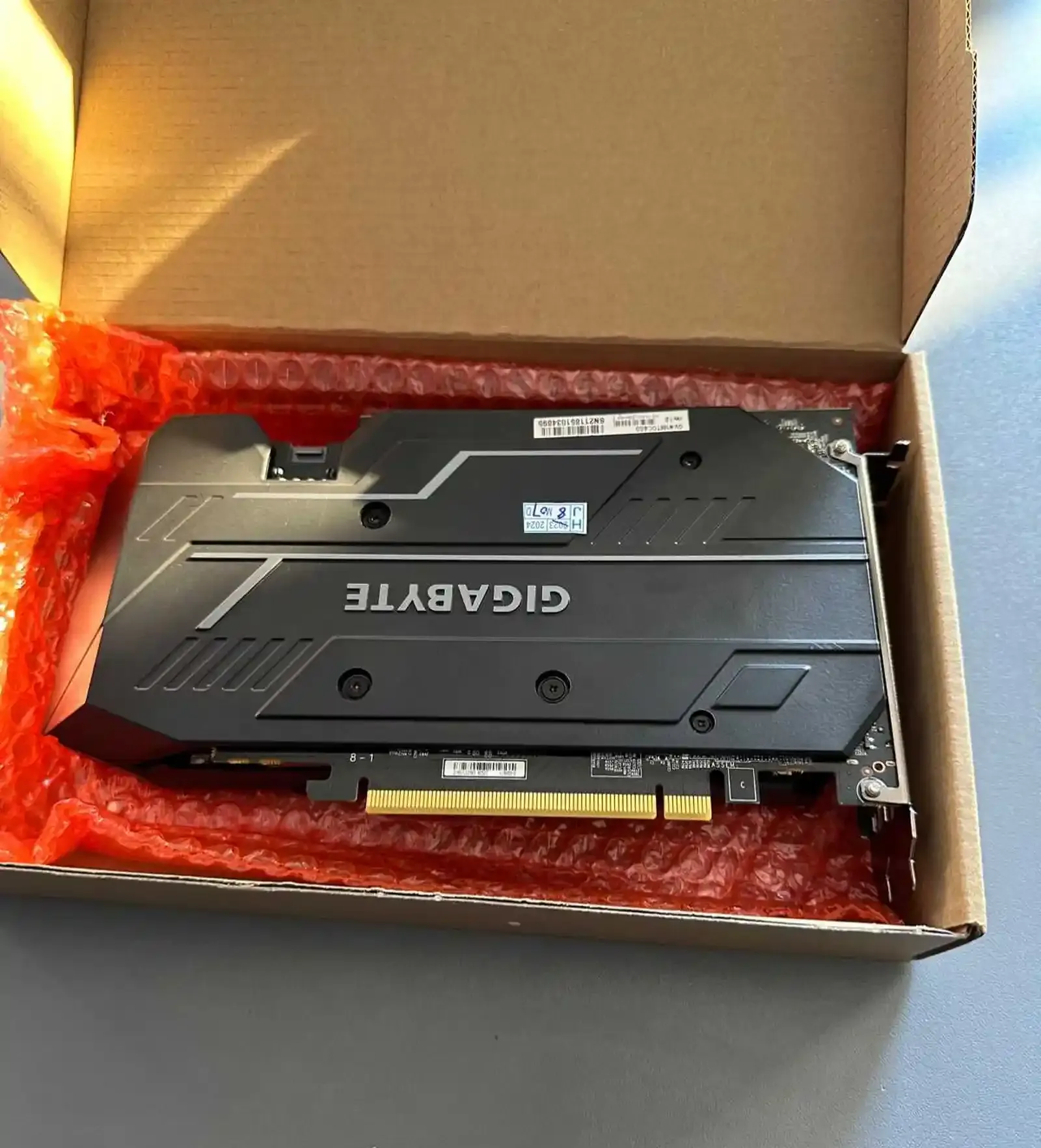 Видеокарта GTX 1660 Ti 6Gb Gigabayte