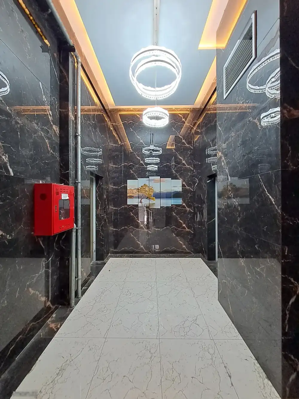2-комн. квартира, 11 этаж, 65 м², 12мкр — фото 12