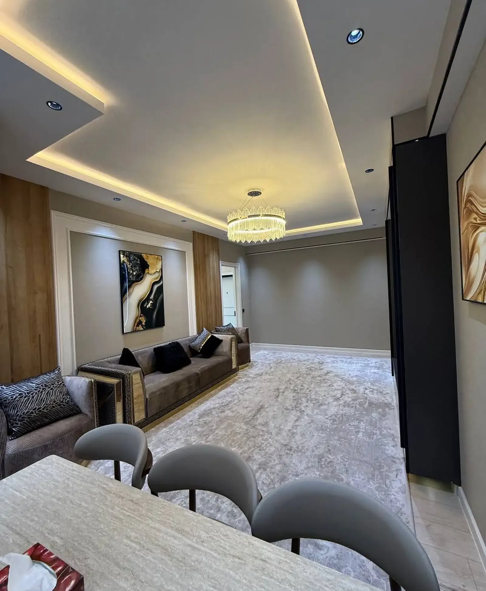 3-комн. квартира, 9 этаж, 108 м², Шохмансур Зелёни Бозор — фото 2