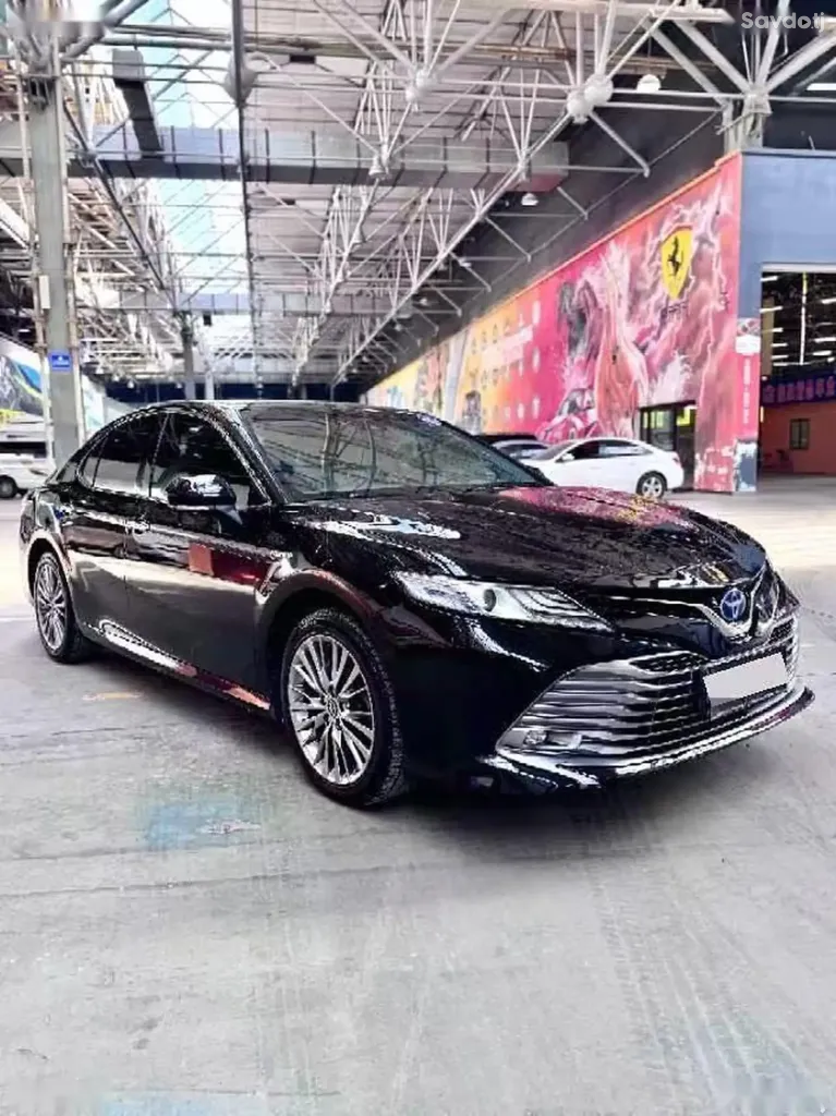 Toyota Camry, 2018