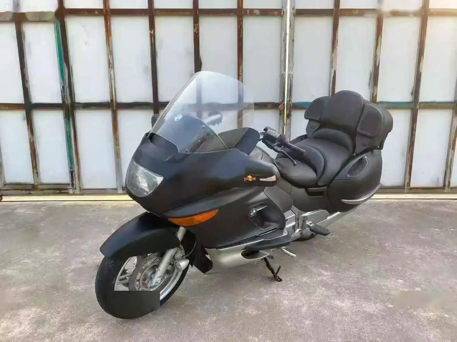 Мотоцикл BMW