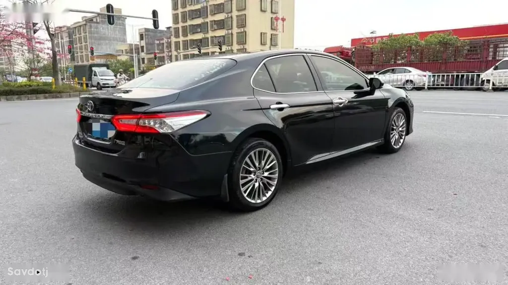 Toyota Camry, 2018
