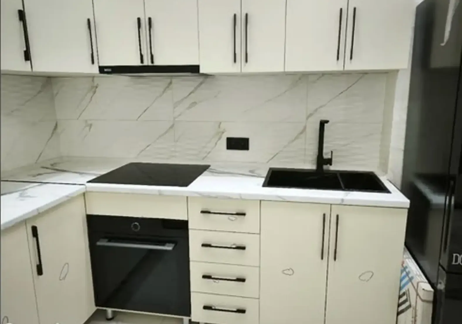 2-комн. квартира, 13 этаж, 84м², И. Сомони — фото 8
