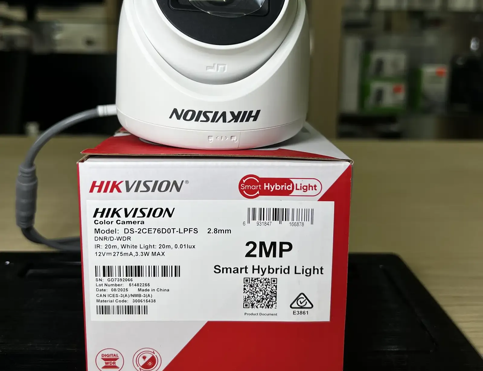 Камера внутренняя Hikvision TURBO HD DS-2CE76D0T-LPFS2.8mmO-STD