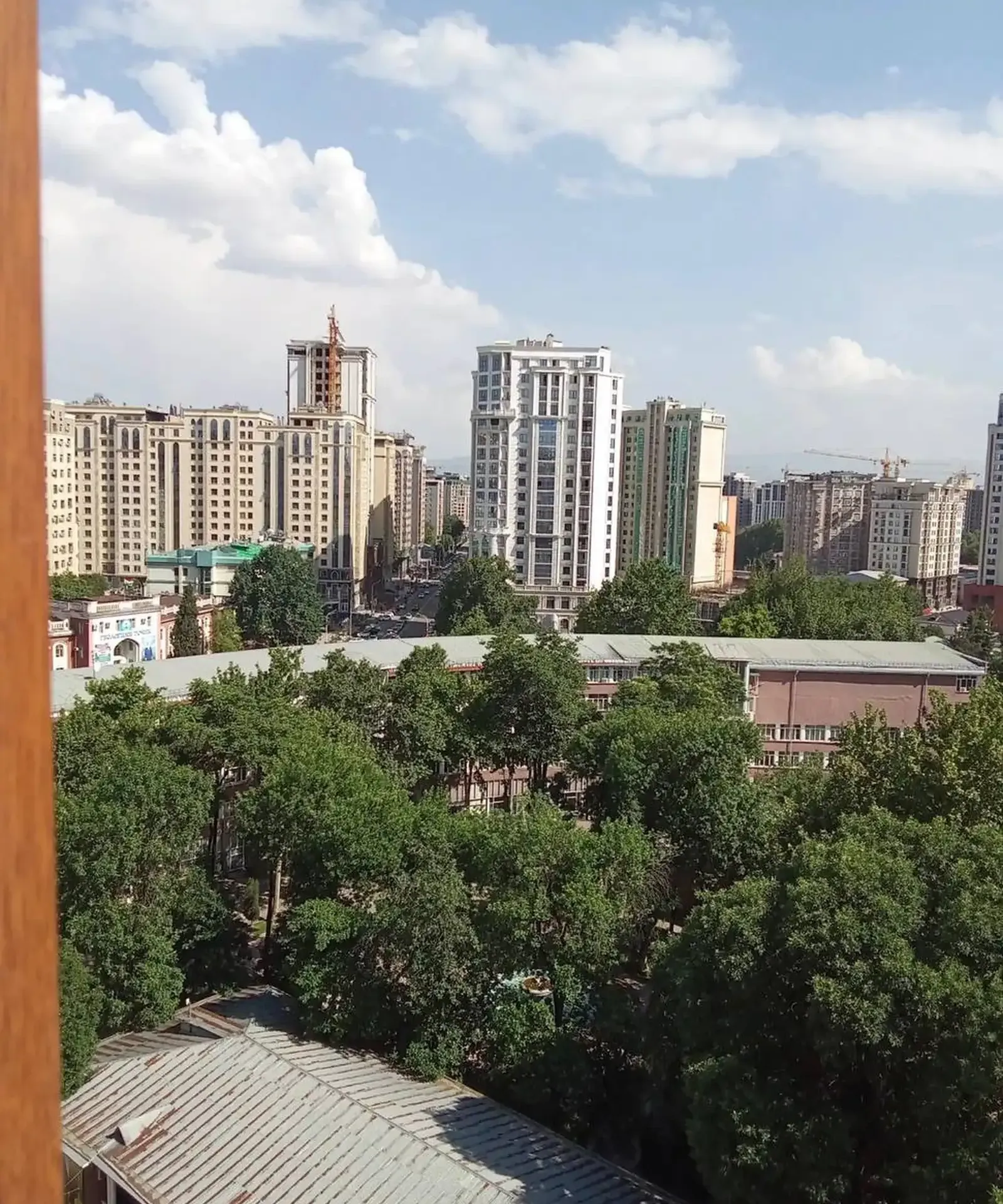 2-комн. квартира, 11 этаж, 52 м², Сомони — фото 7