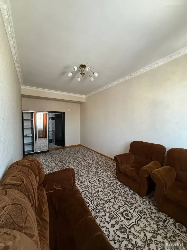 3-комн. квартира, 4 этаж, 70м², сино