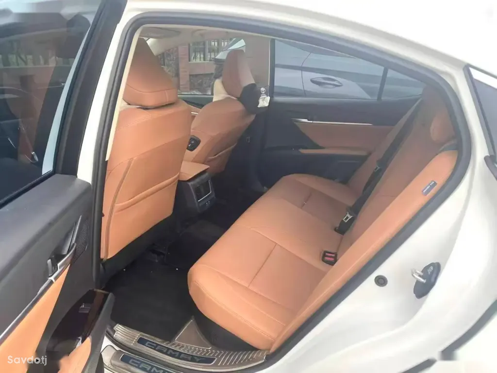 Toyota Camry, 2026