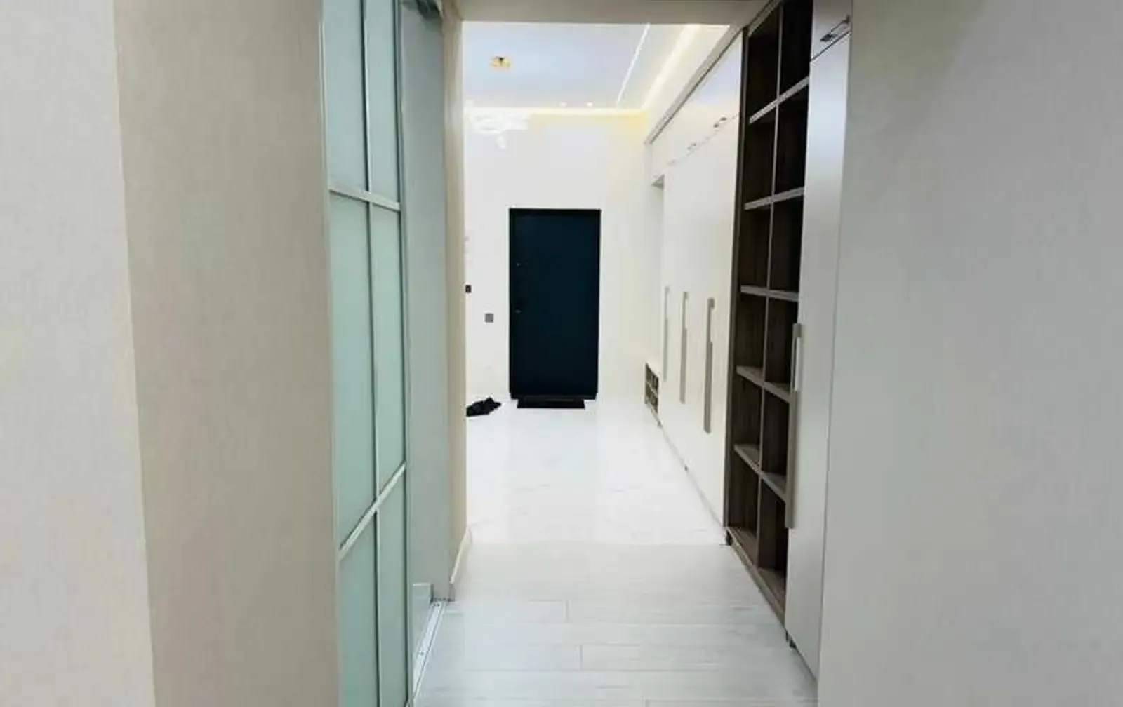2-комн. квартира, 10 этаж, 59м², И.Сомони — фото 2