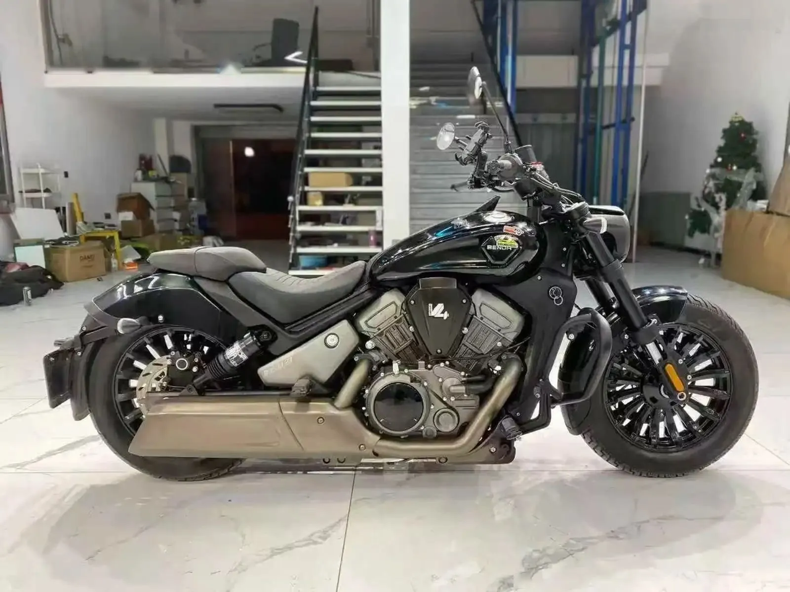 Мотоцикл Benda