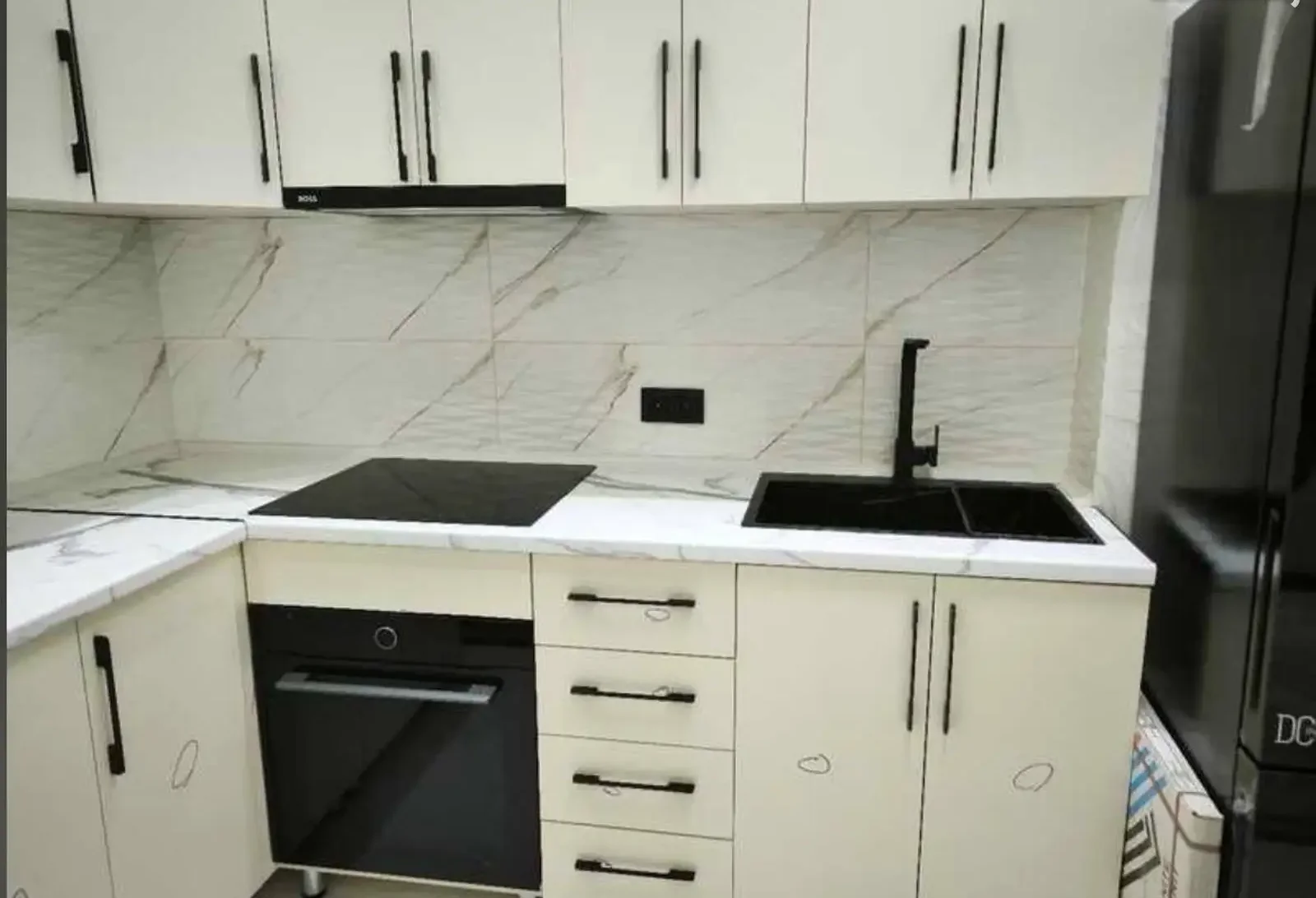 2-комн. квартира, 13 этаж, 80 м², Исмоили Сомони — фото 2