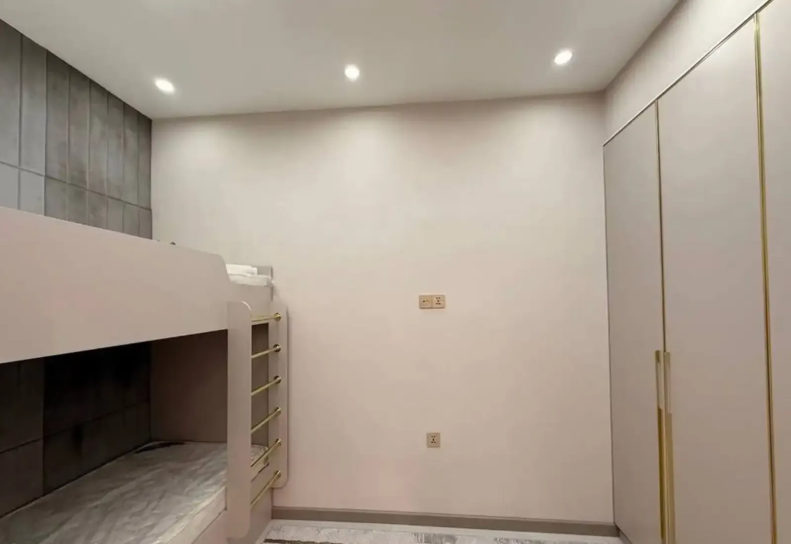 3-комн. квартира, 6 этаж, 80 м², Сино, 33 мк — фото 4
