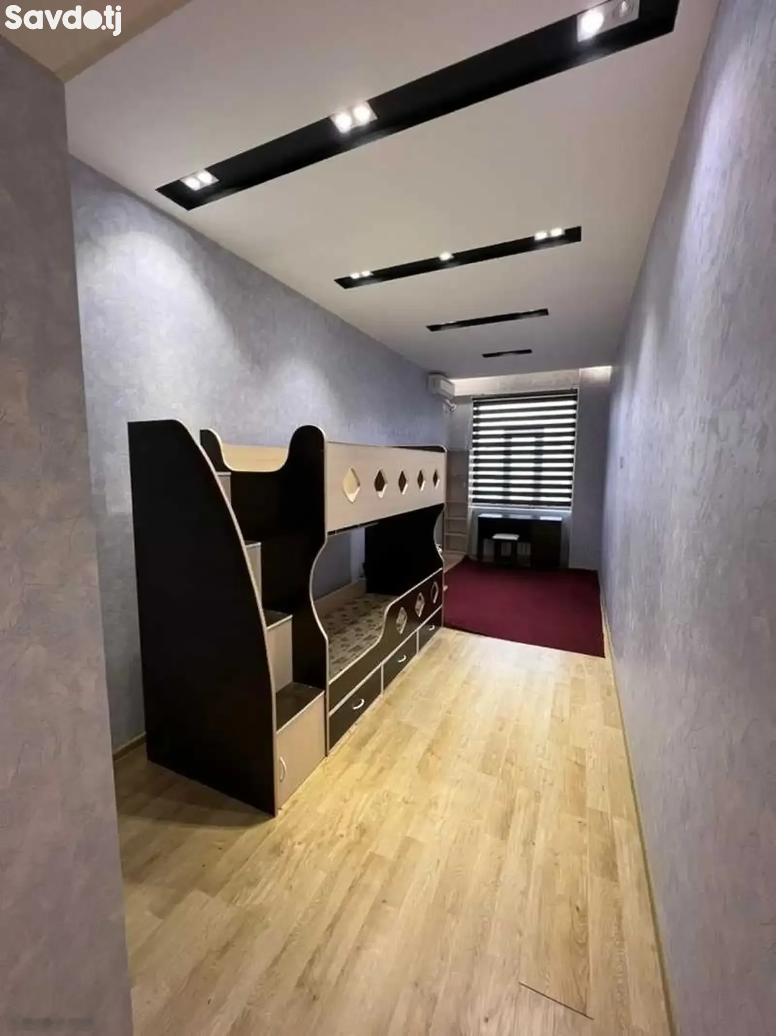 3-комн. квартира, 3 этаж, 120м², И. Сомони, Ориёнбонк