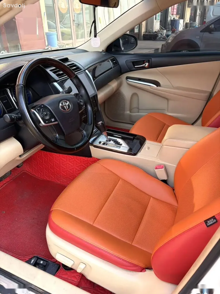 Toyota Camry, 2015