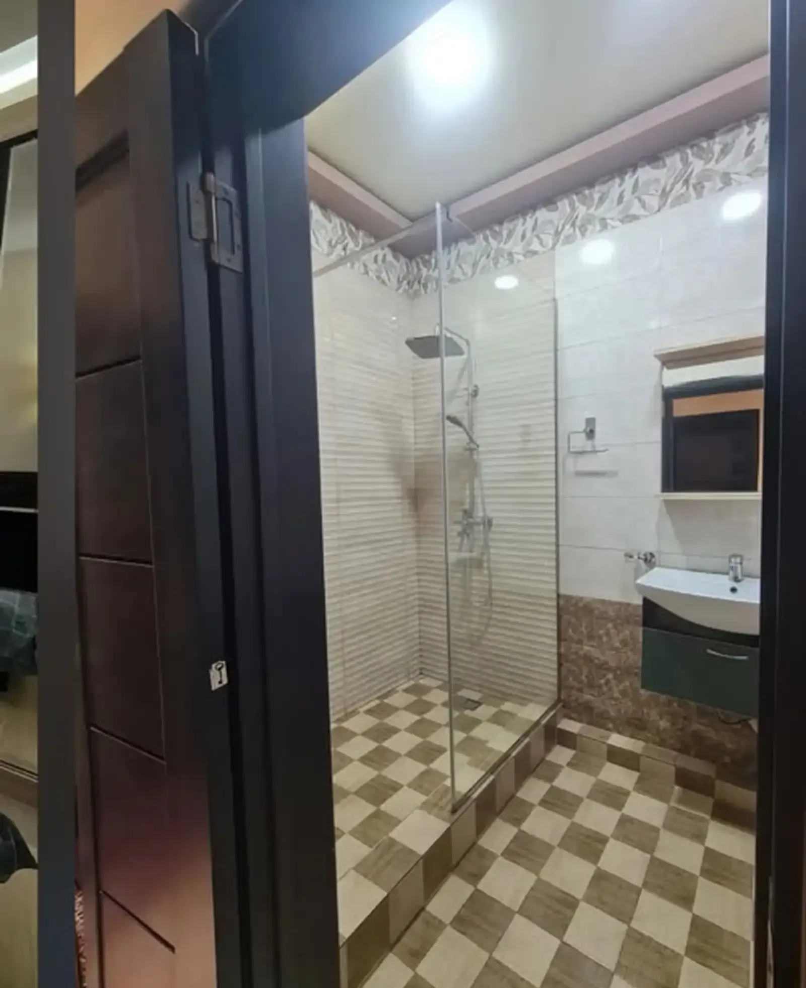 2-комн. квартира, 11 этаж, 55м², Сомони — фото 5